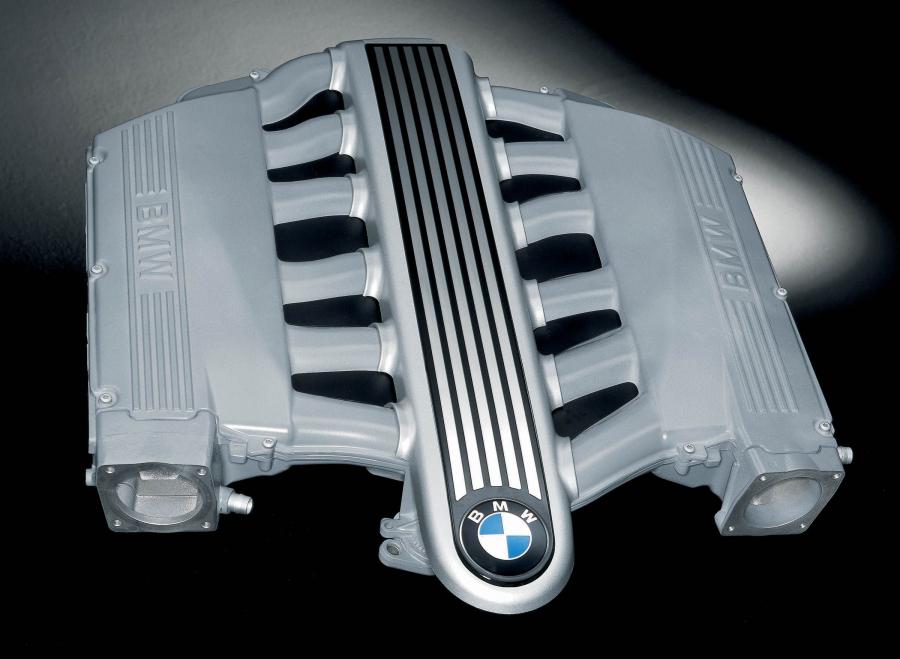  BMW 7-Series L 2003 года  (фото 32 из 61)